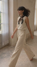 Leona Animal Pure Silk Square 100